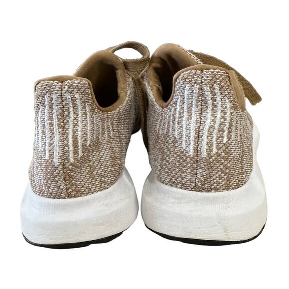 Adidas swift run D97219 knit light weight. Size 6.5 - Picture 5 of 8